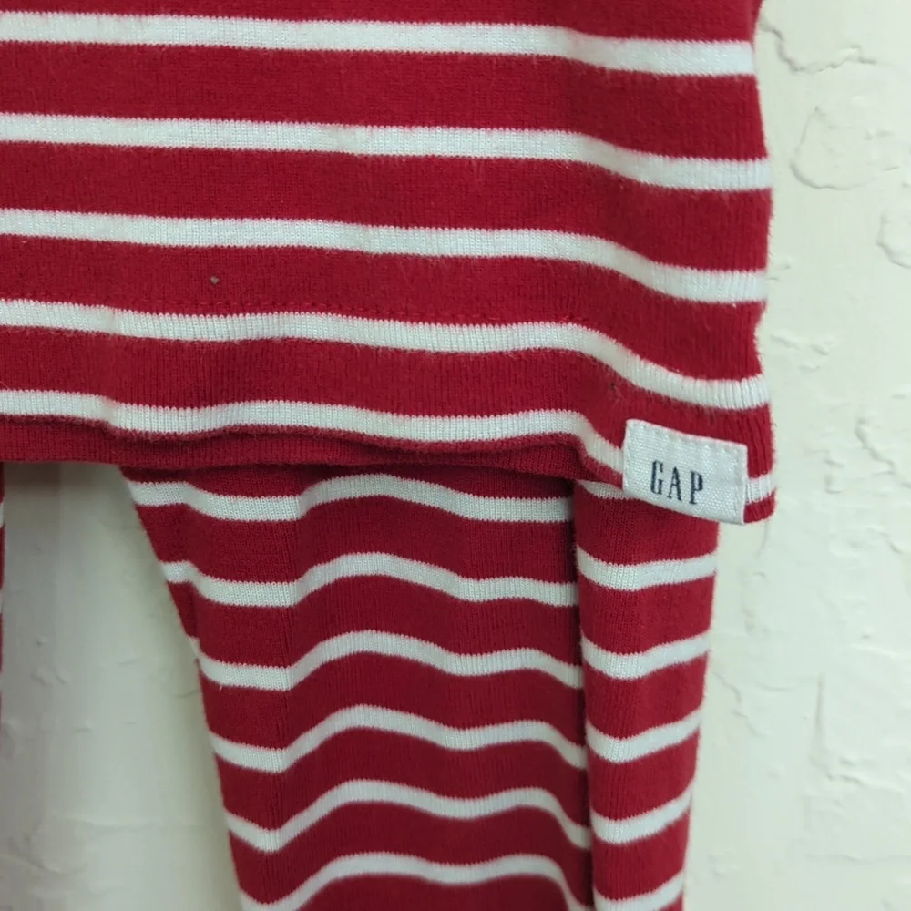 GAP Kids Red and Gray Striped Long Sleeve Henley Top and Pants Pajama Set Size 4